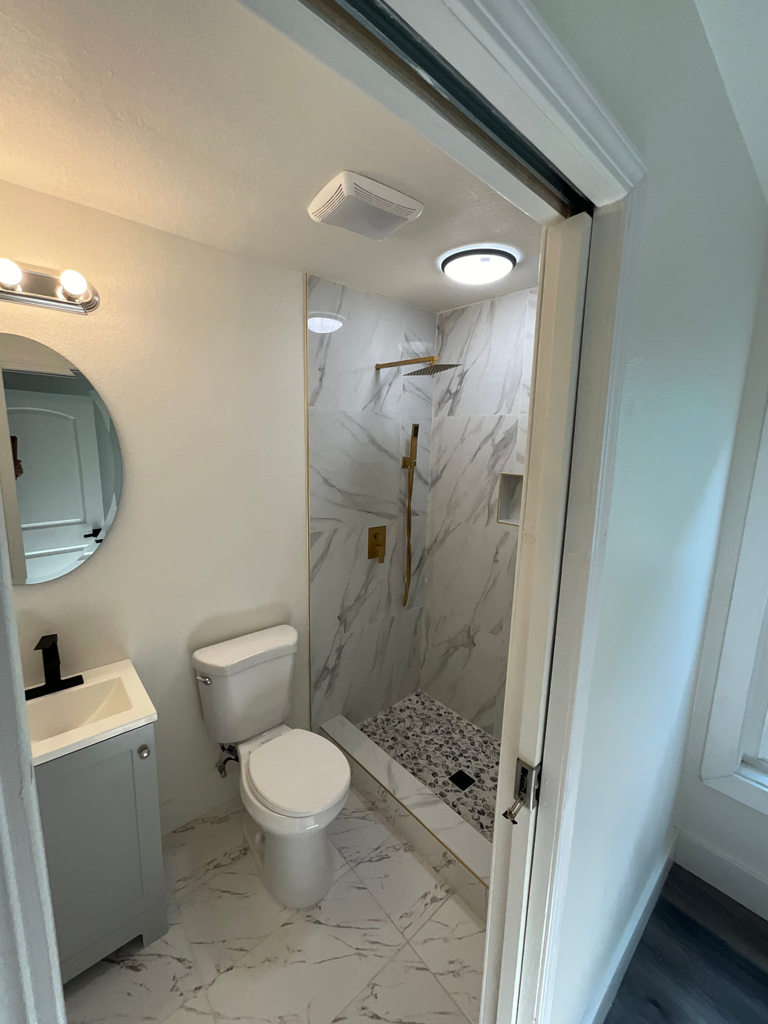 Beautiful new remodeled bathroom